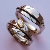 Love rings
