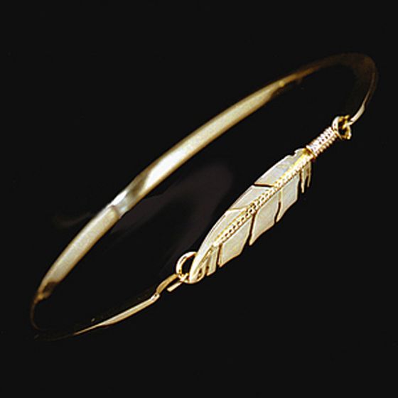 Spirit Flight yellow gold Native American style ladies' bracelet